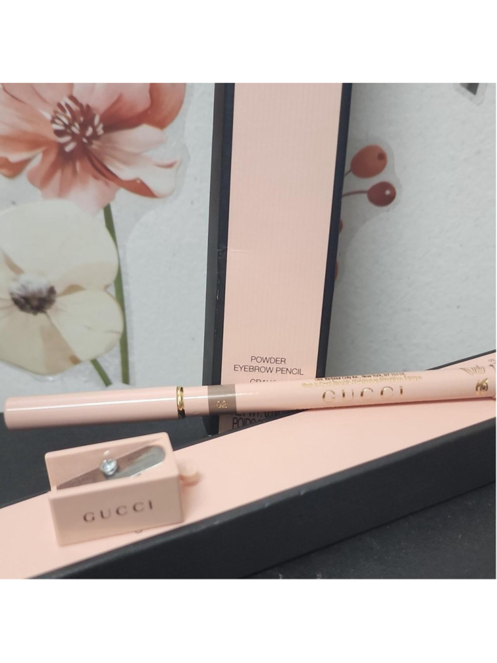 Gucci Crayon Definition Sourcils Blond 02
#gucci #eyebrow